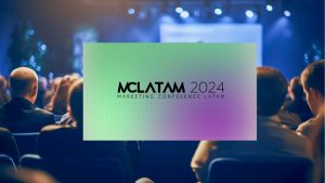 Audiencia en auditorio durante el Marketing Conference LATAM 2024, evento de tendencias de publicidad y marketing.